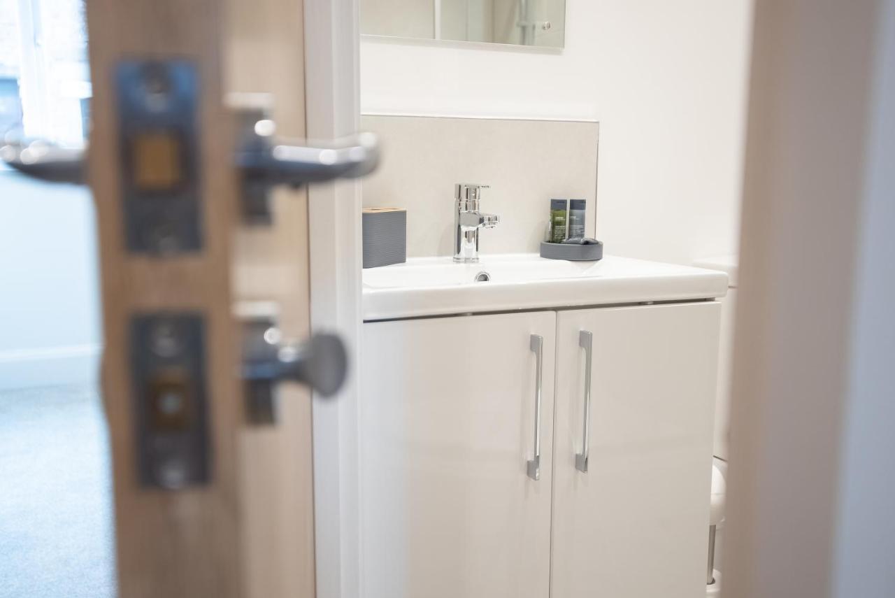 Boutique Apartments Torquay Overlooking Harbour - Near Babbacombe & Beach Exterior photo